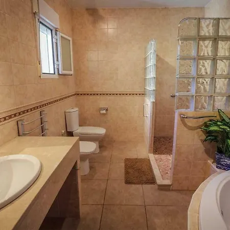Villa Howebridge *